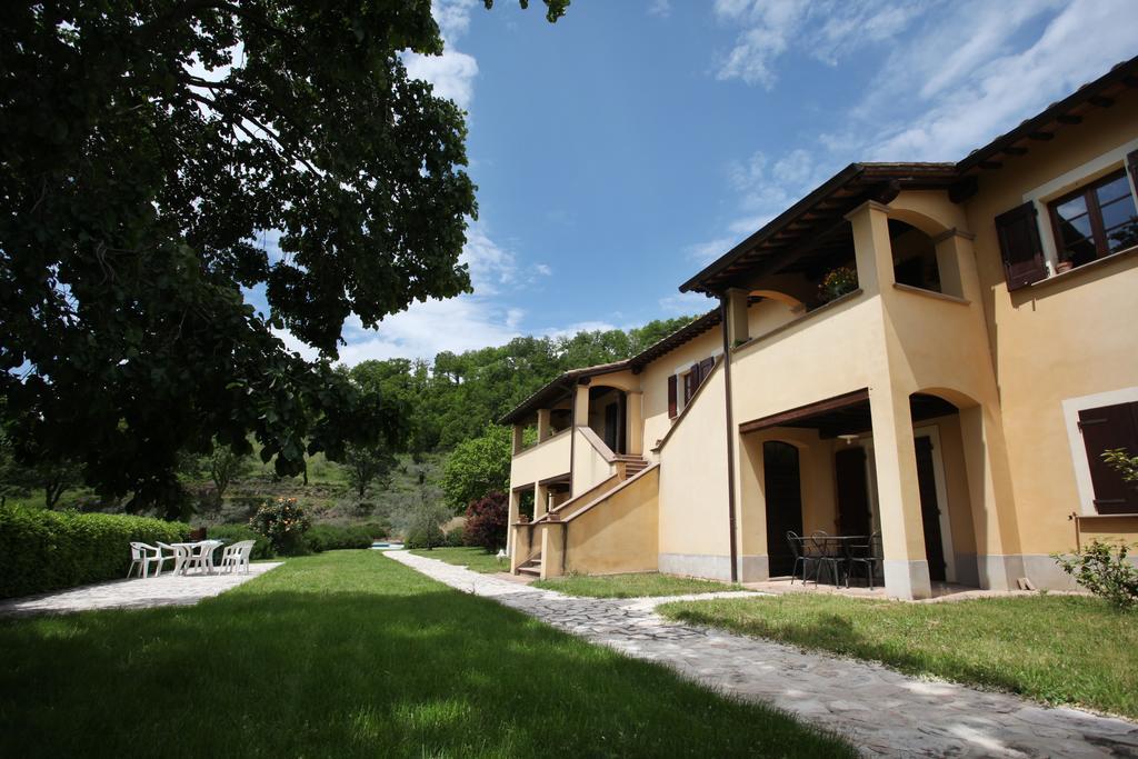 Agriturismo Castagna Alta Valfabbrica Екстер'єр фото