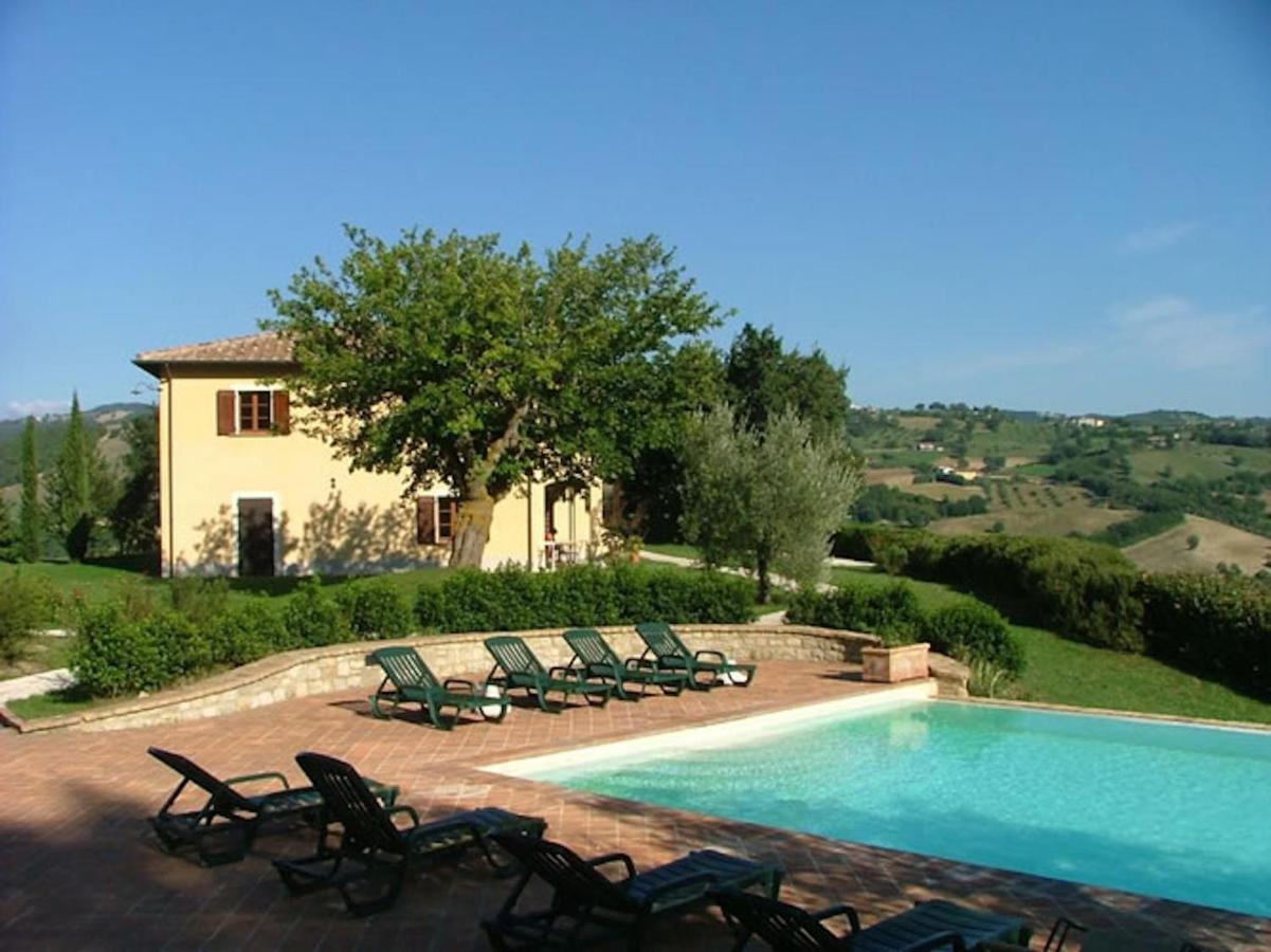 Agriturismo Castagna Alta Valfabbrica Екстер'єр фото